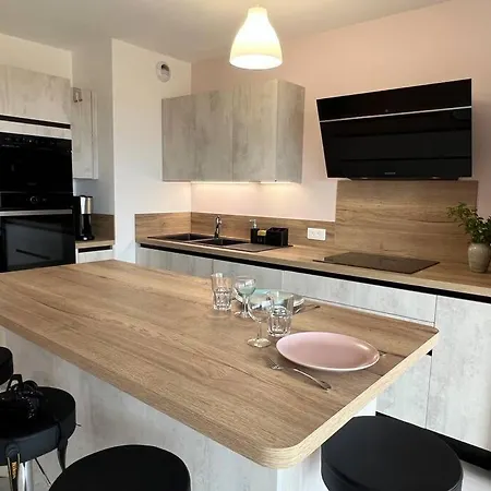 Tres Bel Centre-ville Pour 4 Personnes La Londe-les-Maures